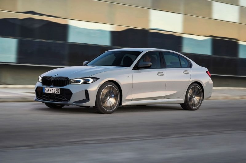 Число запросов на проверку истории BMW 3 серии за год выросло на 50,8%