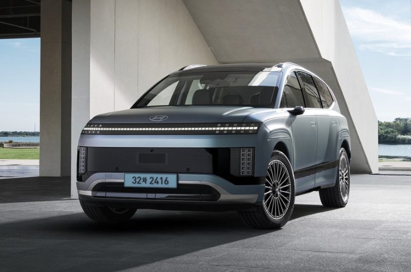 Флагманский кроссовер Hyundai Ioniq 9 оказался дешевле родственного Kia EV9