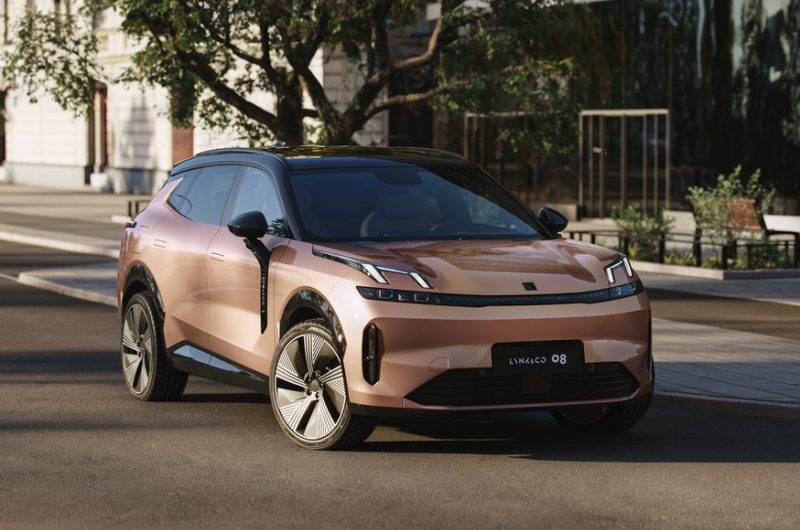 Кроссовер Lynk & Co 08 собрался в Европу: объявлена цена