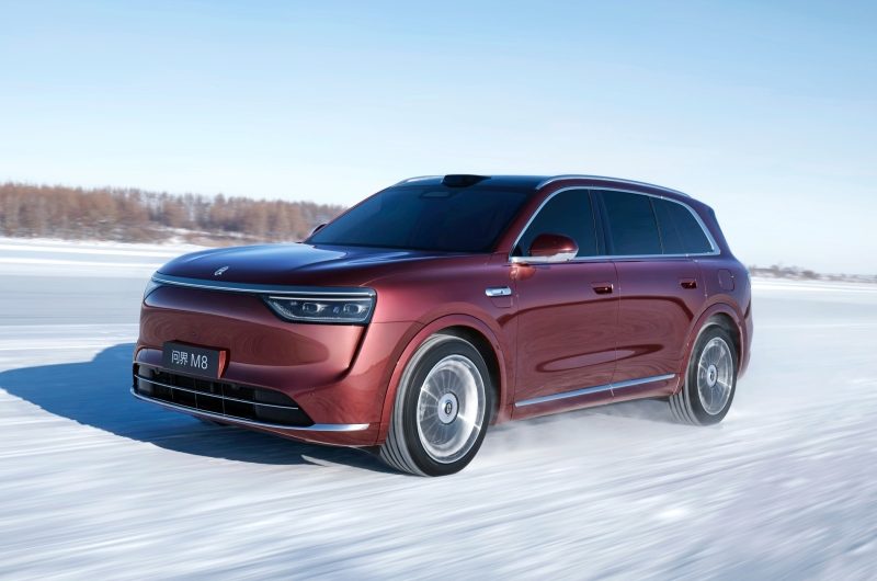 Как флагман, только чуть меньше и дешевле: AITO M8 готовится к выходу на рынок