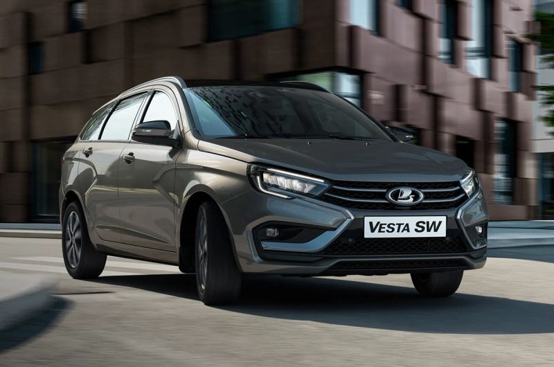 Lada Vesta с новой механической коробкой вышла на российский рынок, цены известны
