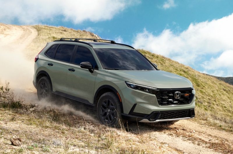 Кроссовер Honda CR-V обрёл «внедорожную» версию TrailSport, есть и другие обновки