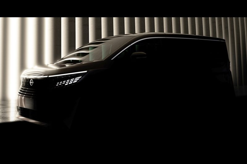 Nissan готовит «богатый» минивэн Elgrand нового поколения: первые тизеры