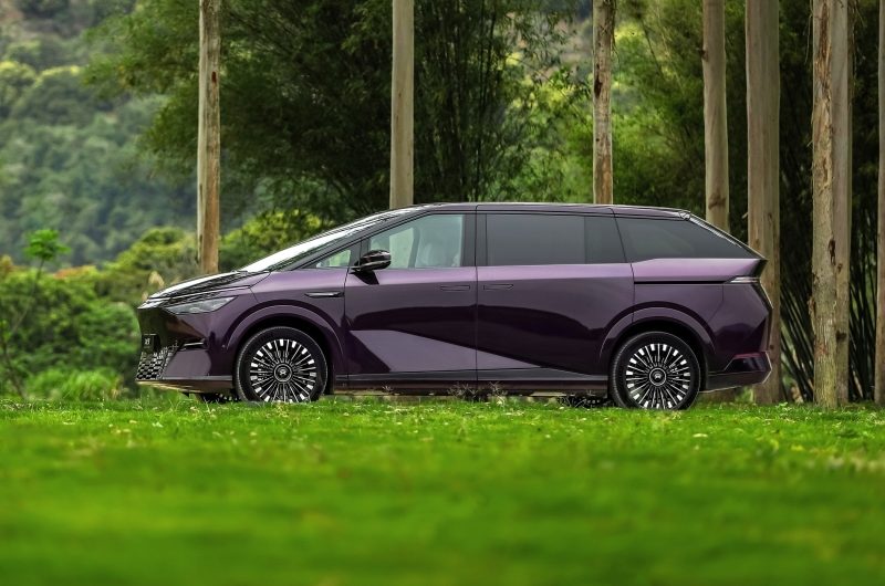 Обновлённый Xpeng X9 готовится к выходу на рынок: больше комфорта, выше цена