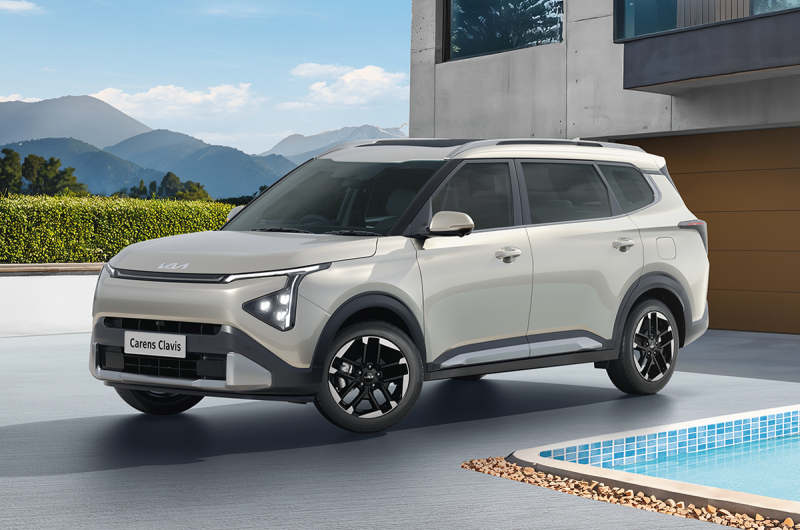Kia полностью рассекретила «престижный» кроссвэн Carens Clavis