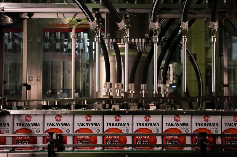 Моторные масла Takayama официально лицензированы по стандартам API SQ и ILSAC GF-7A