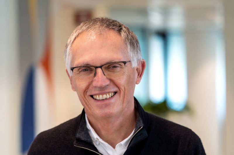 Бывший гендиректор Stellantis Карлос Таварес предрёк череду новых слияний в автопроме