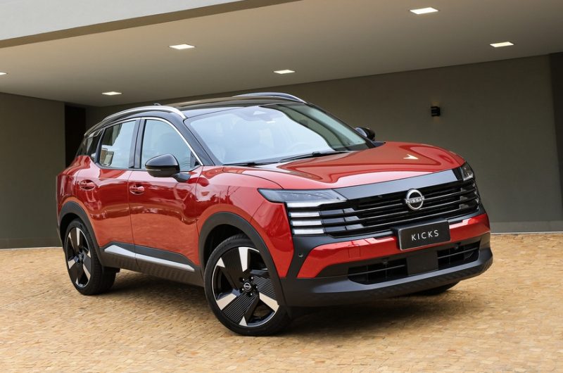 Ещё один новый Nissan Kicks: турбомотор и робот с кнопочным пультом