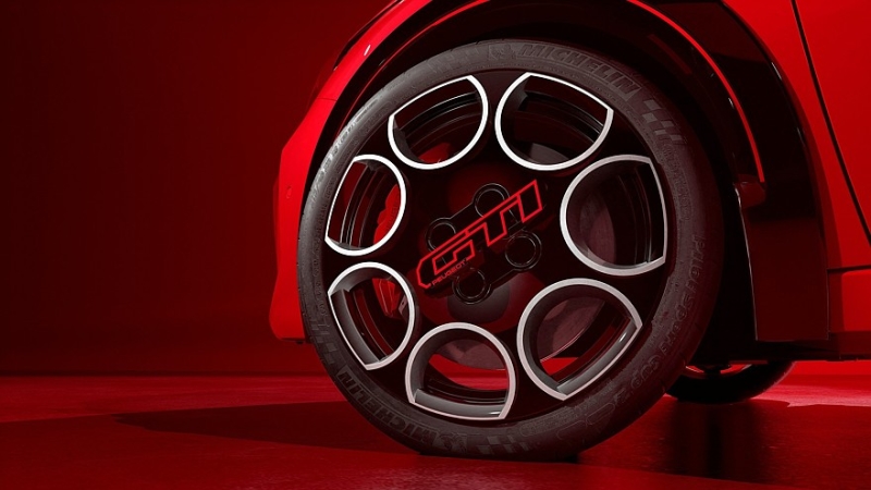 Хот-хэтч Peugeot E-208 GTi: попытка соригинальничать в условиях жесточайшей унификации