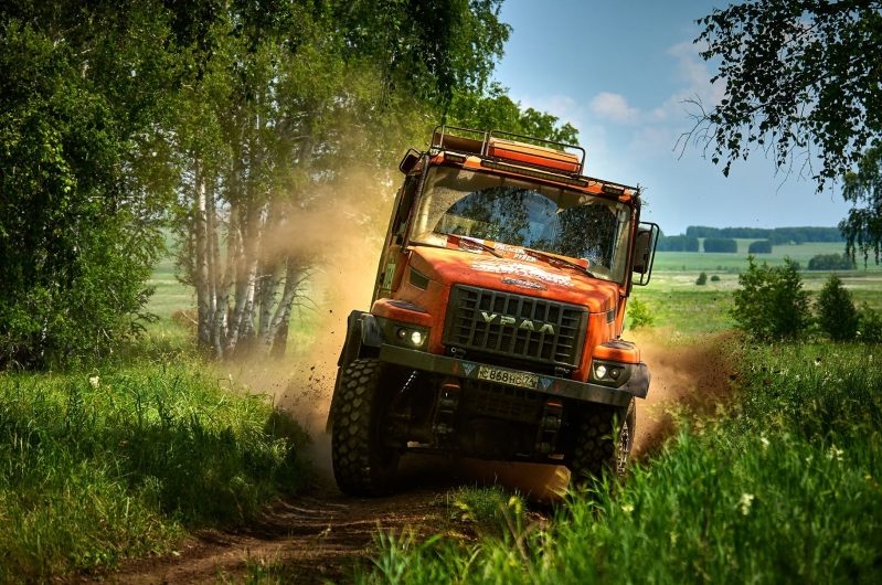 Камни, болота и бурёнки: завершились баха «Уральский рубеж» и триал «RFC GS URAL 2025»