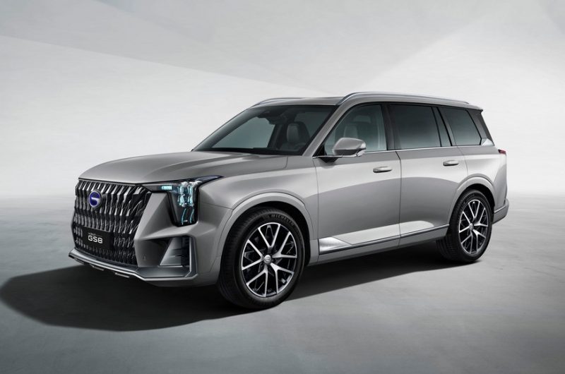 Кроссовер GAC GS8 Dragon для России: подробности о технике
