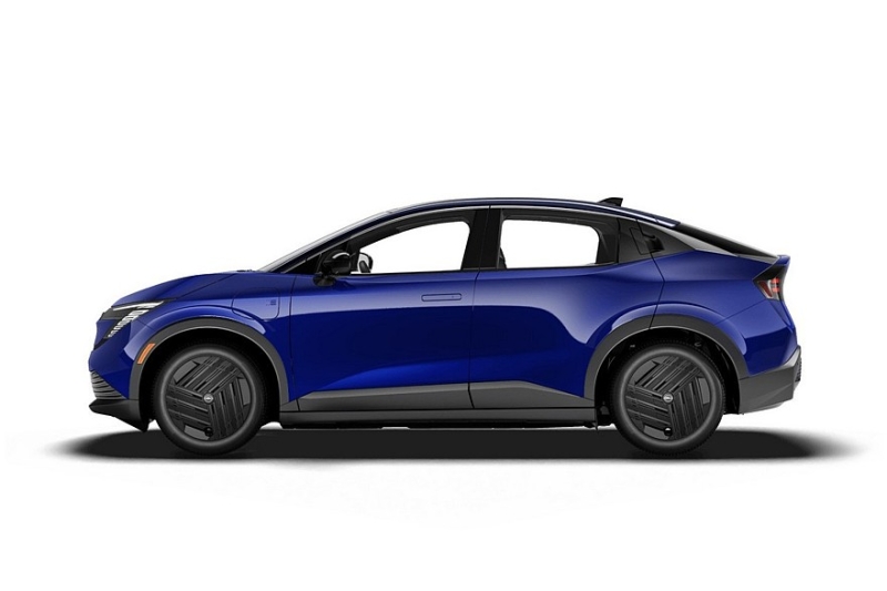 Новый кроссовер Nissan Leaf: показаны «простые» версии