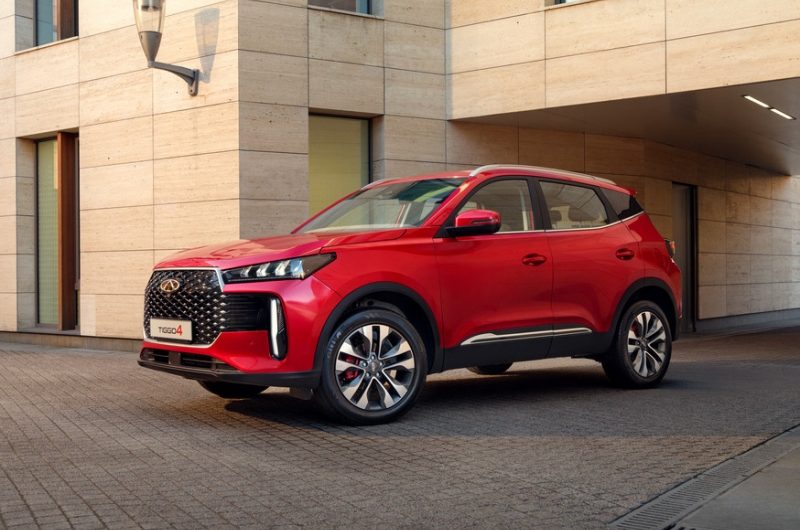 Рестайлинговый кроссовер Chery Tiggo 4 получил новую «базу» в РФ: атмосферник и механика