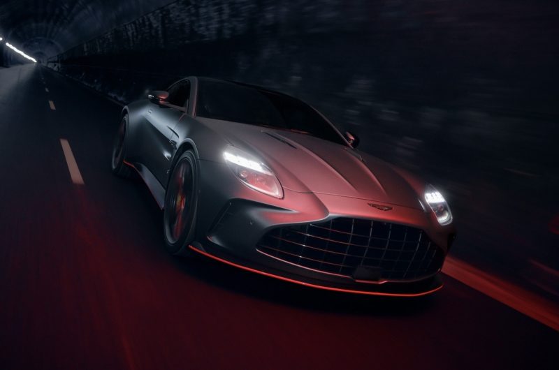 Aston Martin представил более мощный и быстрый суперкар Vantage S