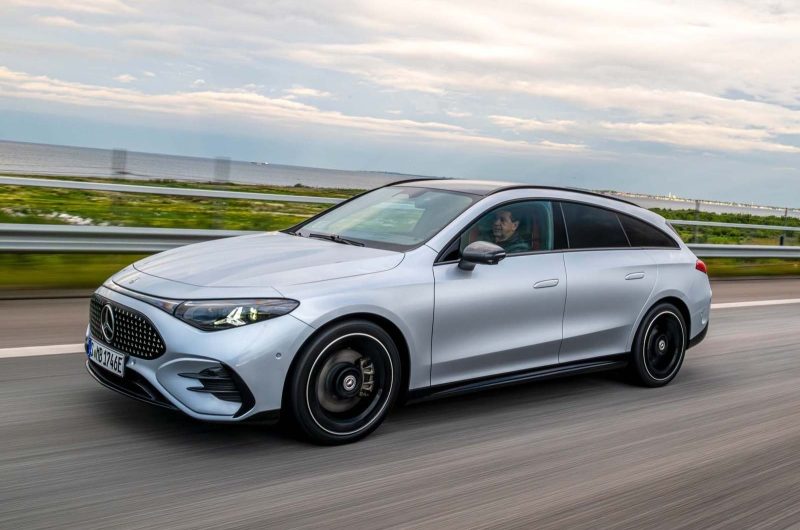 Mercedes-Benz CLA нового поколения: теперь и подросший в габаритах универсал