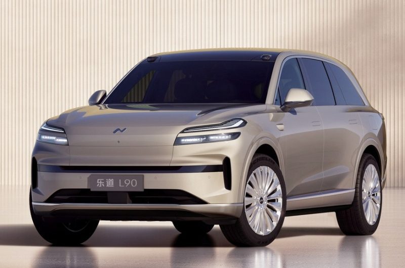 Nio готовится вывести на рынок большой кроссовер Onvo L90: рассекречен интерьер