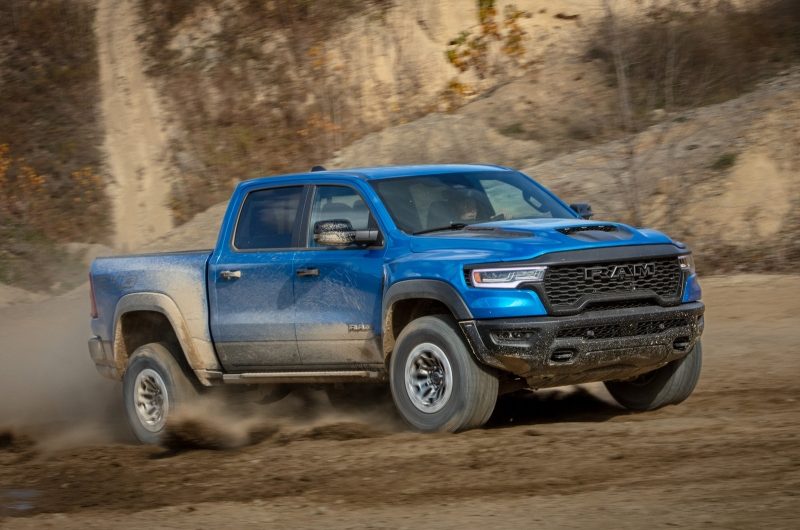 Ram 1500 TRX может скоро вернуться с посвежевшей внешностью и мотором V8 Hemi