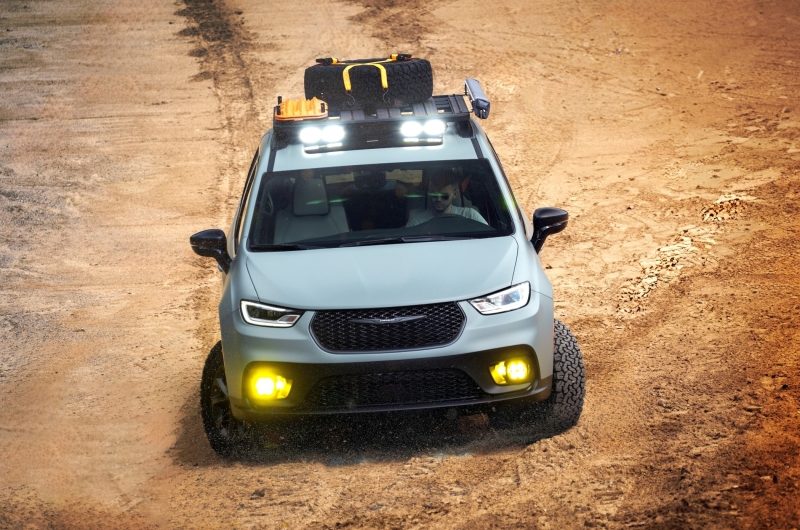 Минивэн Chrysler Pacifica прикинулся внедорожником: версия Grizzly Peak для турпоходов