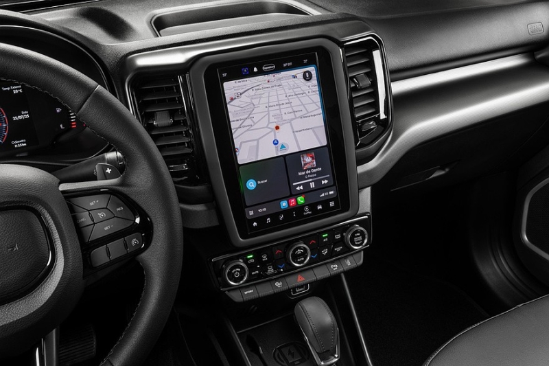 Представлен обновлённый пикап Fiat Toro: внушительнее, но не особо богаче