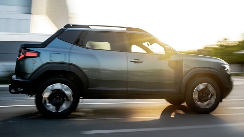 Без бразильского размаха: Dacia Duster превратился в куцый пикап с двухрядной кабиной