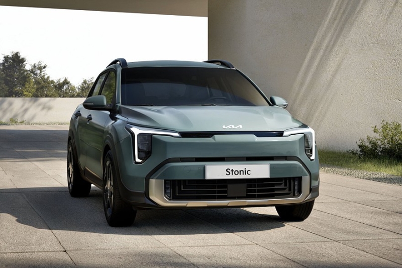 Бюджетный кроссовер Kia Stonic сменил имидж после рестайлинга
