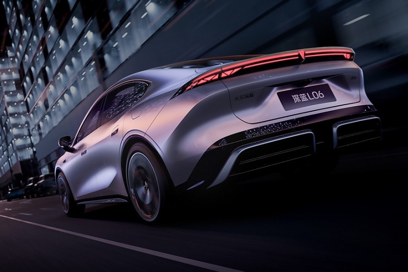 Changan готовит к премьере седан Deepal L06 в новом стиле