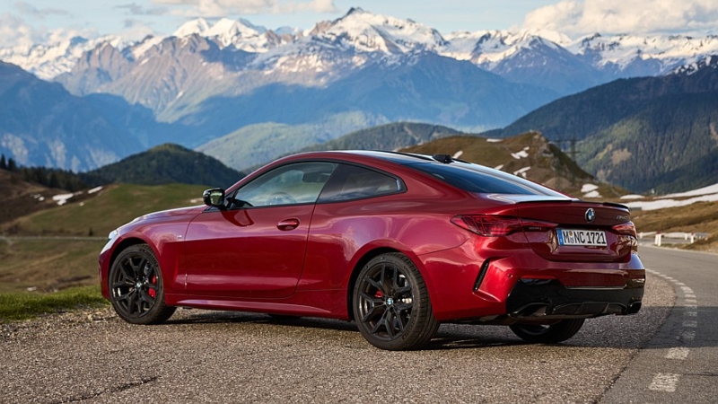 Череда обновок: BMW освежила 2 series, 3 series, 4 series и 5 series, а также кроссовер X3