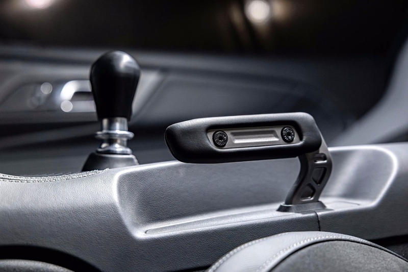 Ford Mustang RTR Spec 5: карбоновый обвес в стиле киберпанк, 882 л.с., можно выбрать МКП