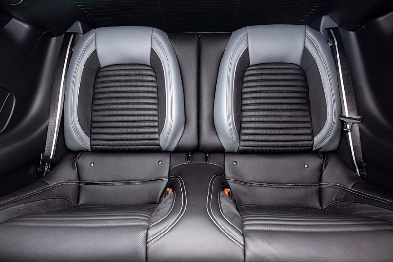 Ford Mustang RTR Spec 5: карбоновый обвес в стиле киберпанк, 882 л.с., можно выбрать МКП