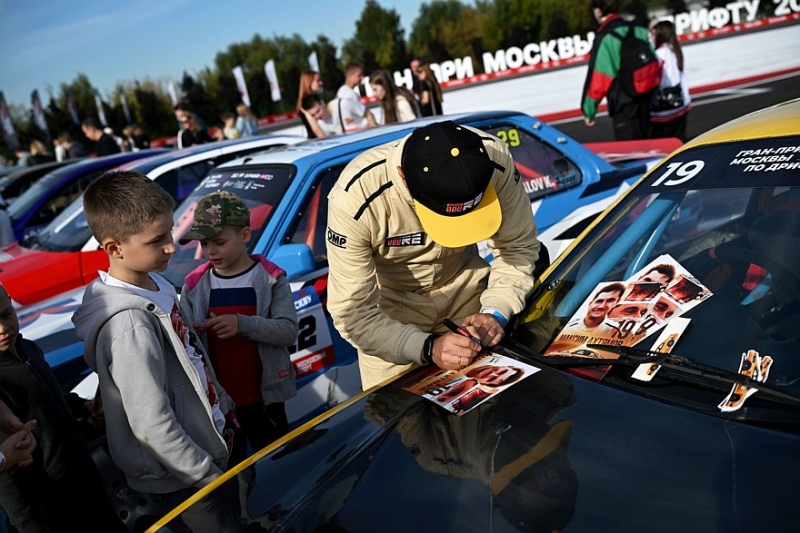 Гран-при Москвы по дрифту 2025: Щербина – чемпион, Скоробогатов – второй, Ахтямов – третий!