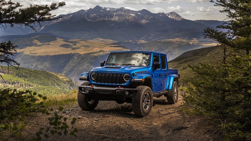 Jeep внезапно отказался от выпуска подключаемого гибридного пикапа Gladiator 4xe