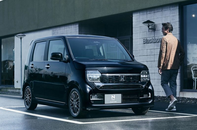 Обновлён теряющий покупателей компакт Honda N-WGN