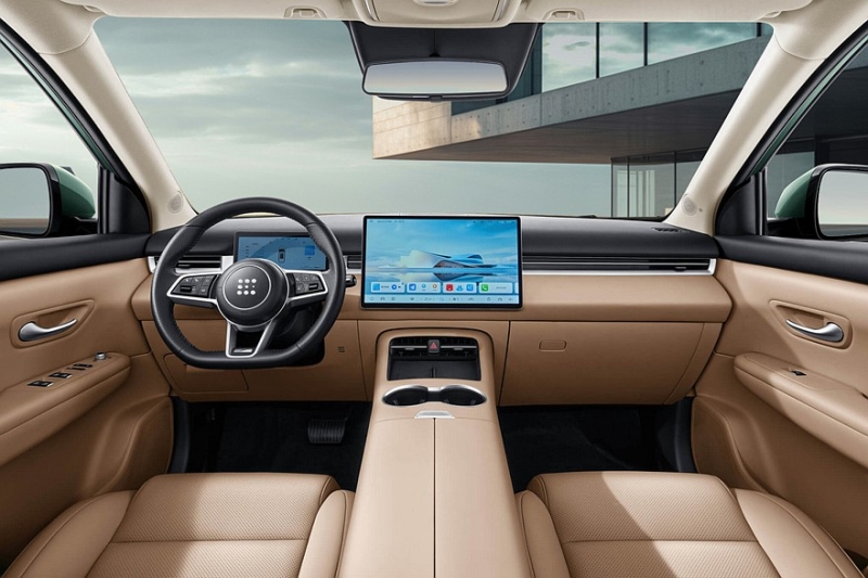 Обновлённый кроссовер Evolute i-Space: оснащение и цены