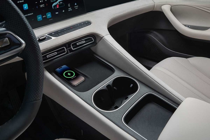 Представлен седан MG 8: очередной клон, причём не первой свежести