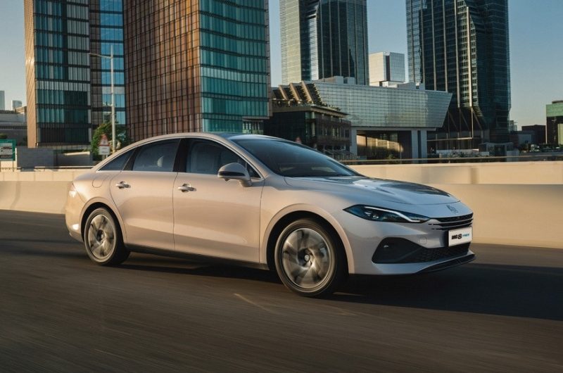 Представлен седан MG 8: очередной клон, причём не первой свежести