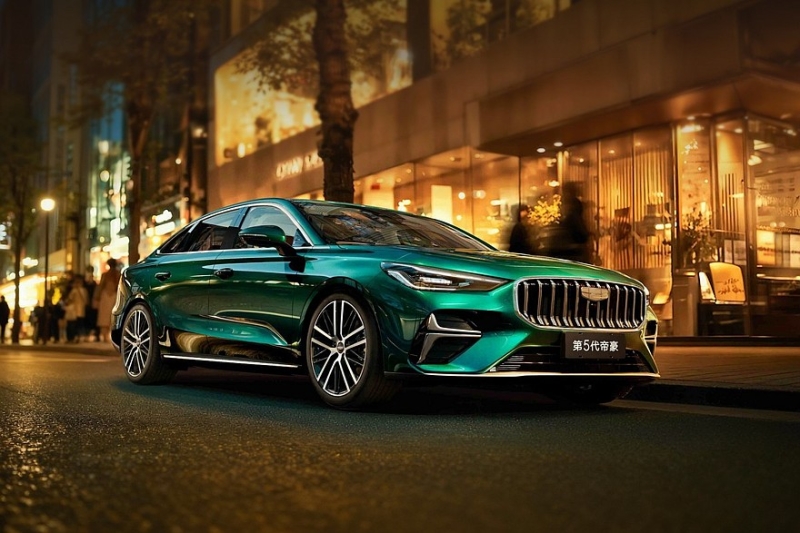 Седан Geely Galaxy Starshine 6 доступен к заказу, на очереди – родственный новый Emgrand