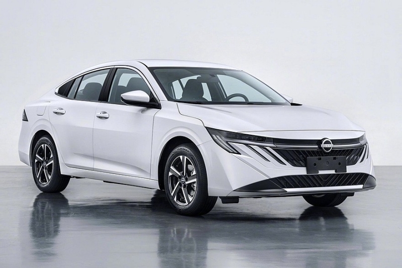 Седан Nissan Sentra в новом дизайне раскрылся досрочно