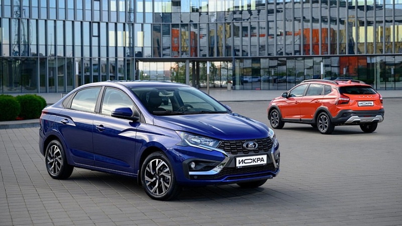 Собранные в Санкт-Петербурге седаны и универсалы Lada Iskra отправили дилерам