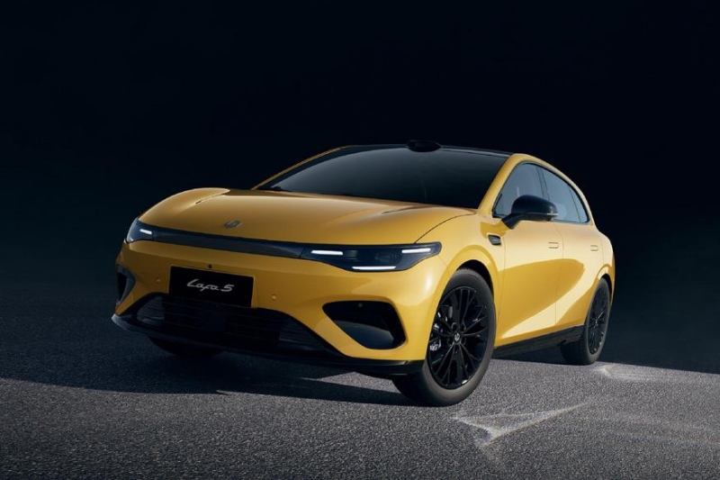 Stellantis предложит европейцам хэтч Leapmotor B05 – это упрощенная версия Lafa 5 для Китая