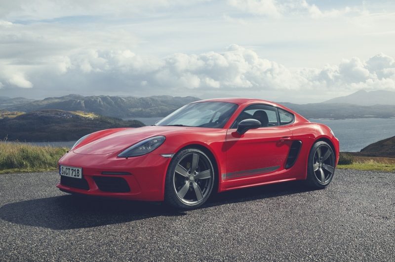 У нового Porsche 718 всё-таки будут двигатели внутреннего сгорания