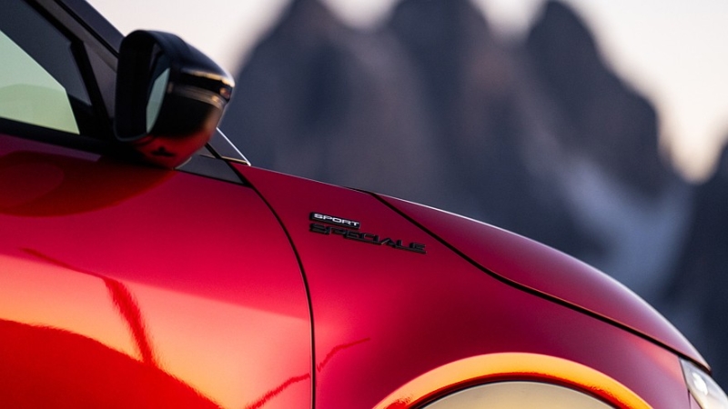 Alfa Romeo Junior обзавёлся «подогретой» версией Sport Speciale