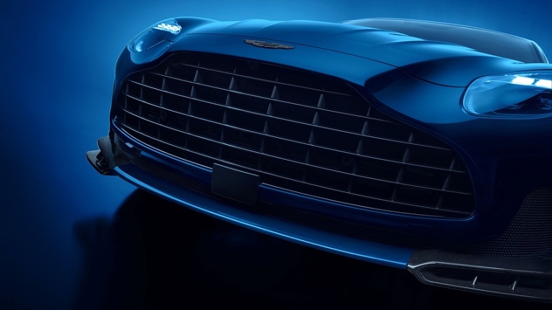 Aston Martin DB12 S: доработанное шасси и 700-сильный V8 с особо сочным звуком