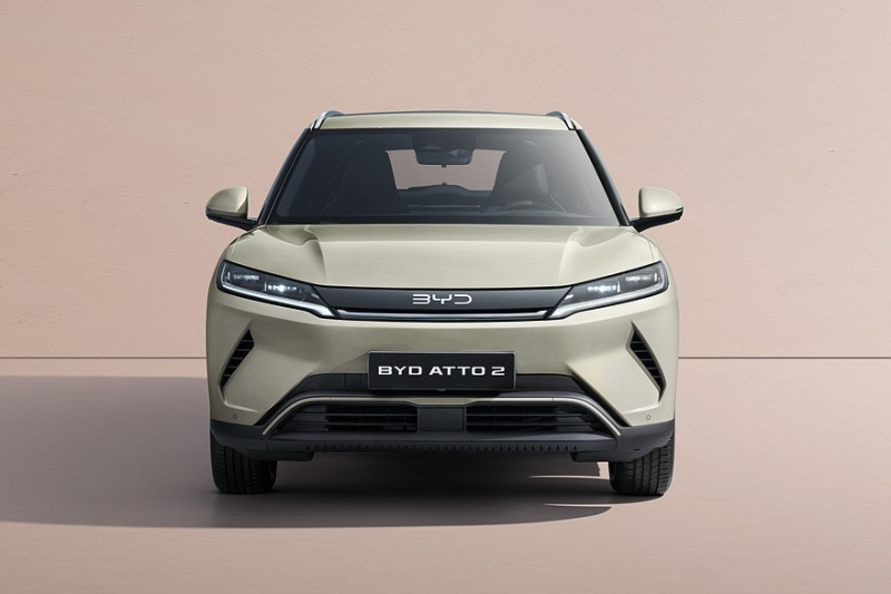 BYD на экспорт: гибридный кроссовер Atto 2 DM-i для Европы и кей-кар для Японии