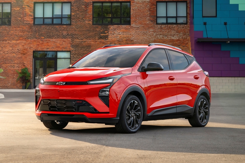 Chevrolet Bolt вернулся: только кроссовер, освежённый дизайн, новое «железо»