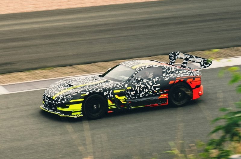 Длинный нос, высокий хвост: Mercedes-AMG готовит конкурента Porsche 911 GT2 RS