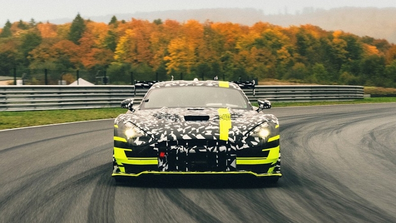 Длинный нос, высокий хвост: Mercedes-AMG готовит конкурента Porsche 911 GT2 RS