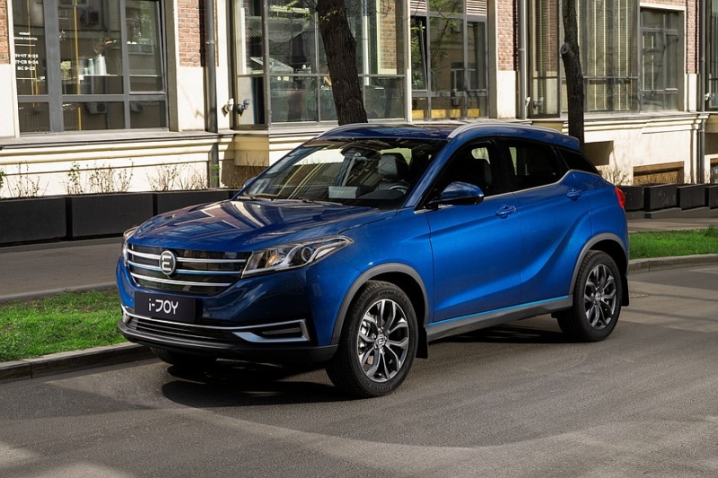 Кроссовер Nammi 06 от Dongfeng добрался до России под видом Evolute i-Joy нового поколения