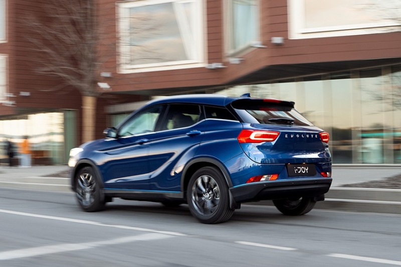 Кроссовер Nammi 06 от Dongfeng добрался до России под видом Evolute i-Joy нового поколения