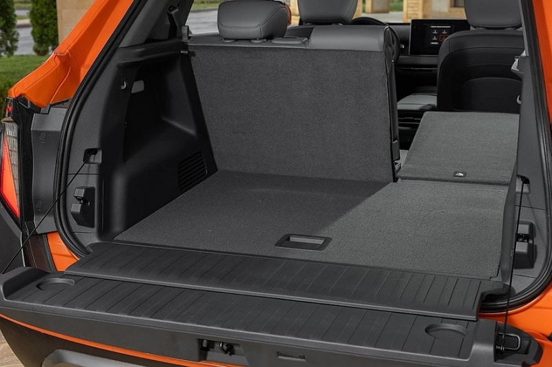 Кроссовер Nammi 06 от Dongfeng добрался до России под видом Evolute i-Joy нового поколения