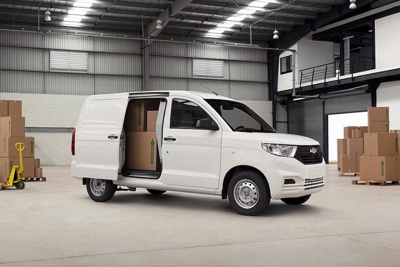 Объявлены цены Chevrolet Cobalt с другим салоном, на подходе – рестайлинг седана и новый Damas